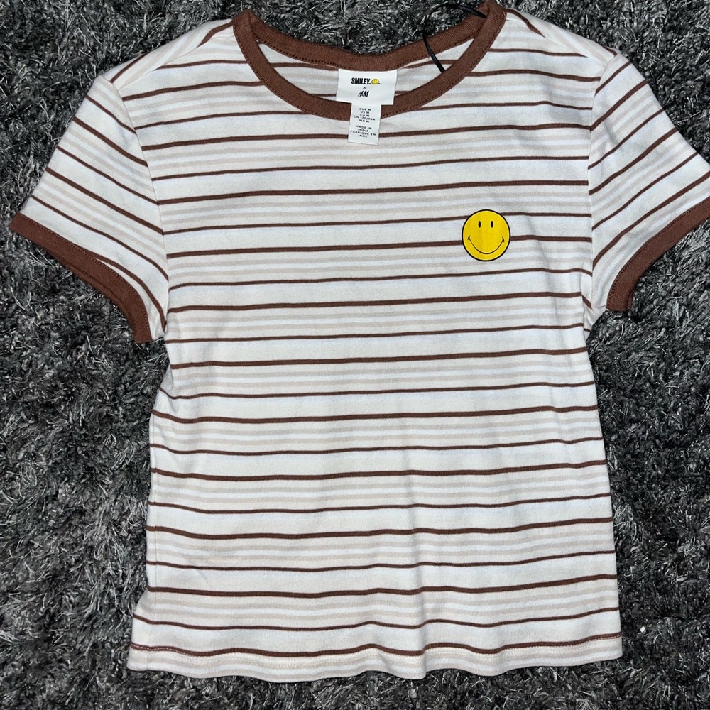smiley x h&m tee